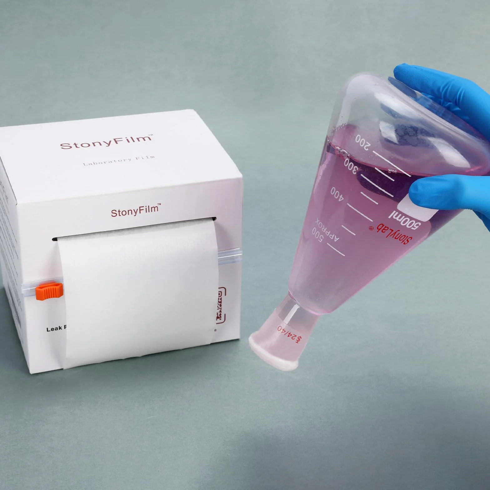 stonylab Pellicola Sigillante per Laboratorio, 10 cm x 38 m, Flessibile e Estensibile (Oltre 500%), Auto-Adesiva per Contenitori da Laboratorio, Previene Perdite ed Evaporazione