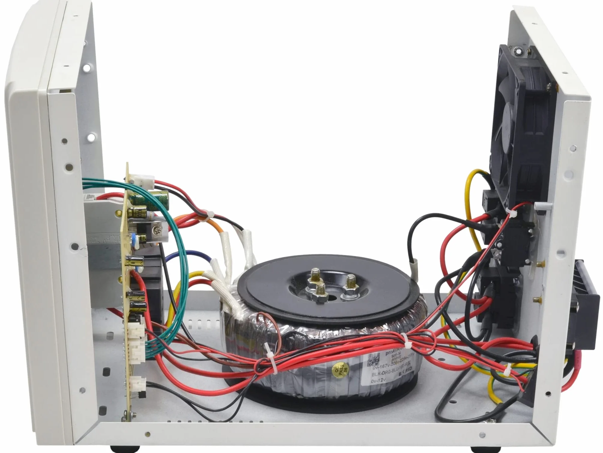 Volt Polska Stabilizzatore di tensione con UPS e AVR 5000VA, 230V, 3000W, 6250W, Compatto