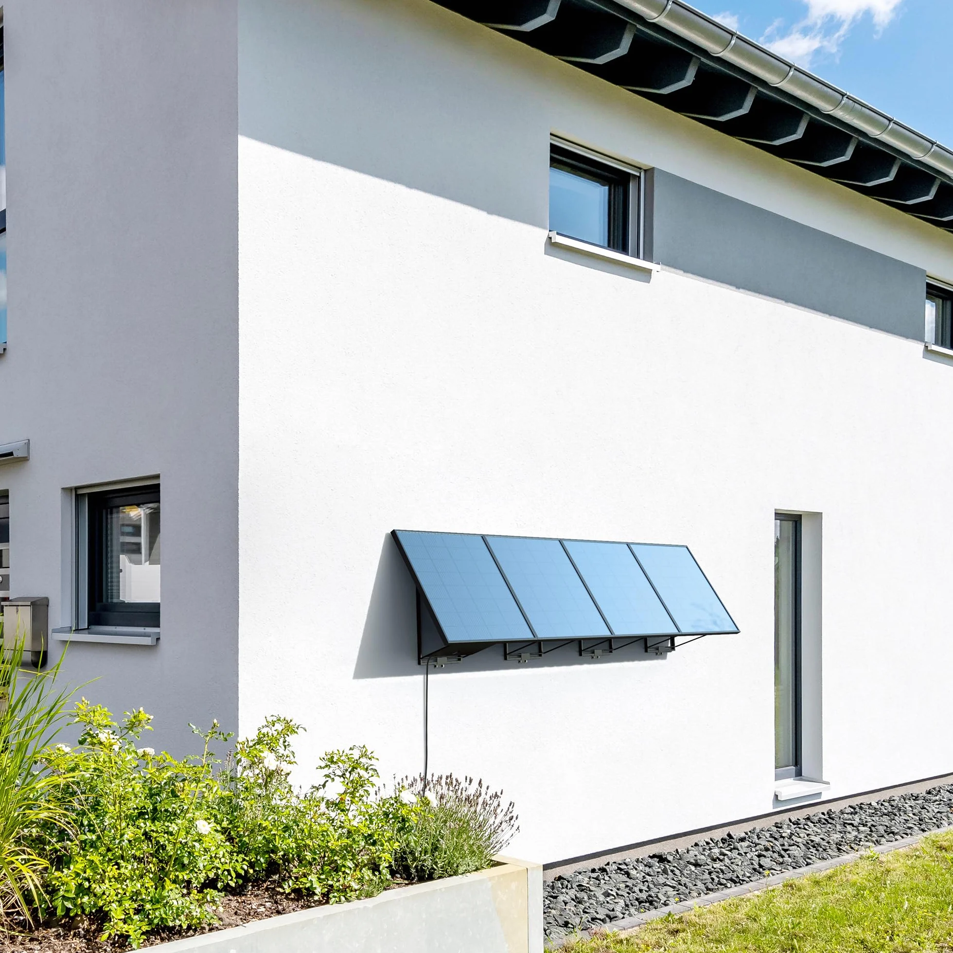Kit solaire Soria 400W plug and play avec fixation au sol et murale - Avidsen - 127120