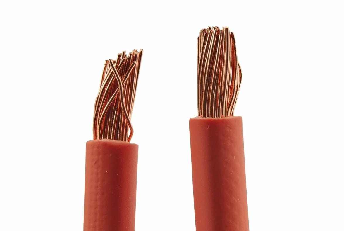 HELLA Portafusibili ATO 8JD 743 557-031 con paraacqua da spruzzo