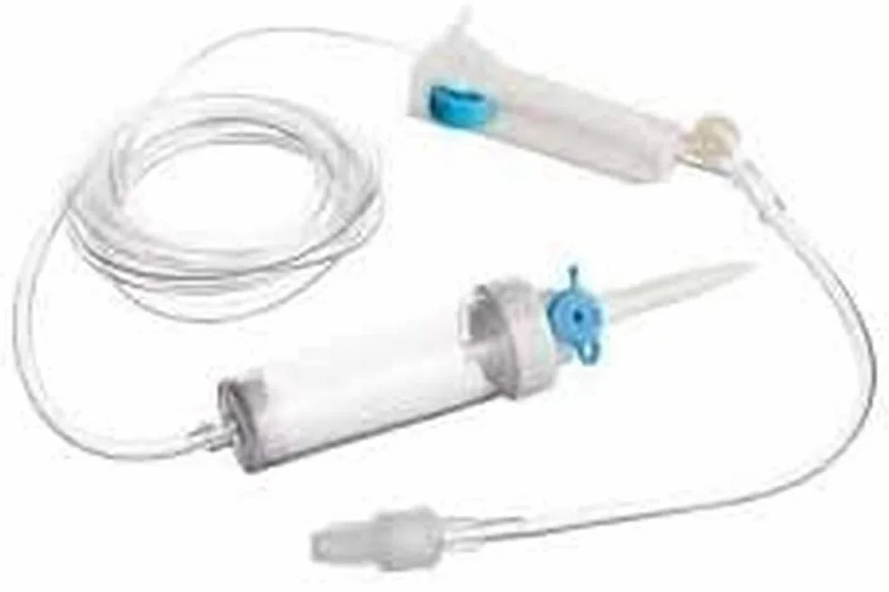 Cura Farma Deflussori infusione venosa senza ago - tubo 150 ml - luer lock - con roller - per flebo - PE bag da 25 pz. - alta qualità garantita - Set per Infusione di Soluzioni Endovenose