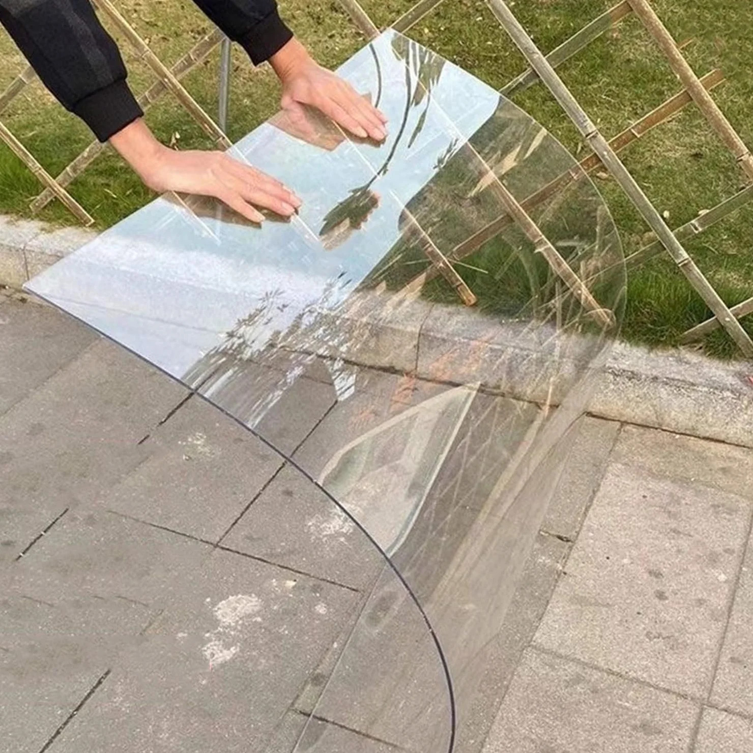 Pannelli Policarbonato Trasparente,Lastra di Copertura in Plastica Spesse 1mm,Fogli in Acrilico UV Impermeabili,per Serra Giardino Tettoia Esterno Tetto,Facili Tagliare (0.6m x 1m)