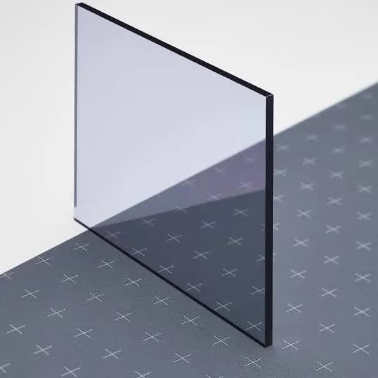 Lastra Policarbonato Compatto UV 5 mm PLAVALY Grigio Fumé 100x100cm, Pannello Rigido Antiurto Protetto su 2 Lati, Resistente agli Agenti Atmosferici, Per Tettoie e Pergole - GB Plast