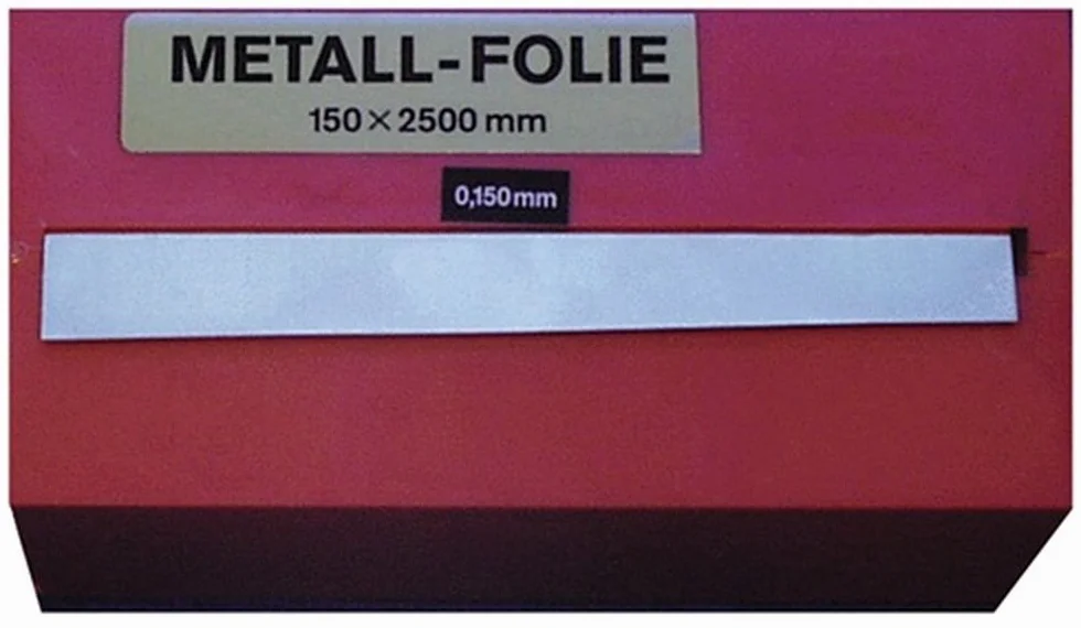 metallo spessore 0,25 mm Acciaio l.2500 mm b.150 mm
