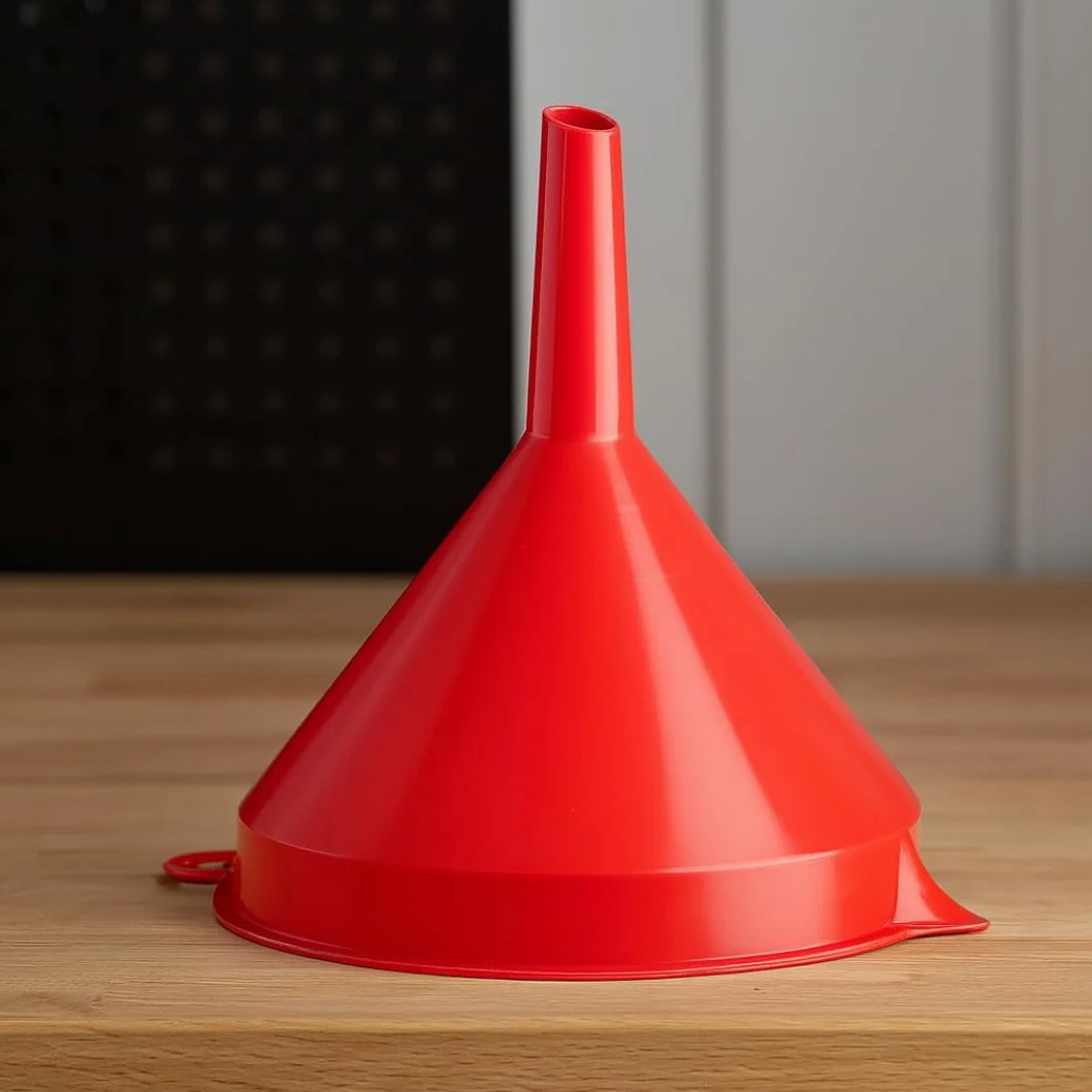 PARENCE.- Grande imbuto in plastica da 16 cm - beccuccio + foro per appendere - cucina, garage o imbuto per liquidi - colore casuale (rosso, blu, verde, arancione)