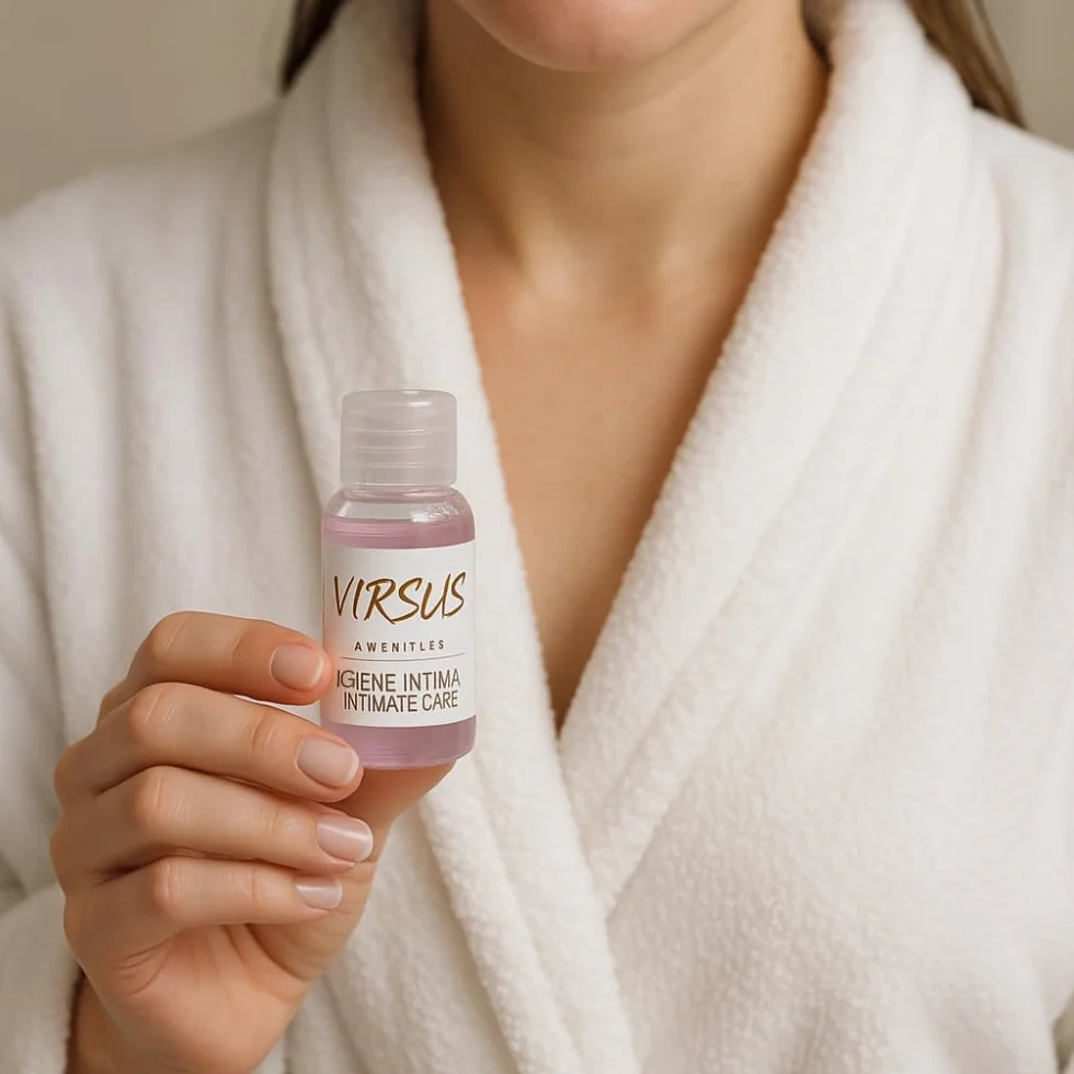 Virsus Flaconi Igiene Intima 20 ml, Flaconcini con Tappo Richiudibile per Hotel B&B Linea Cortesia 50 pezzi