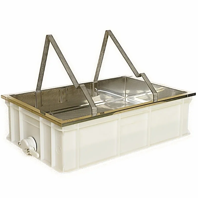 Mondo Ape Banco per Disopercolare da Tavolo – con Leggio in Acciaio Inox, Filtro per Opercoli e Rubinetto in Plastica Alimentare – 60x40x28 cm – Attrezzatura Apicoltura Made in Italy
