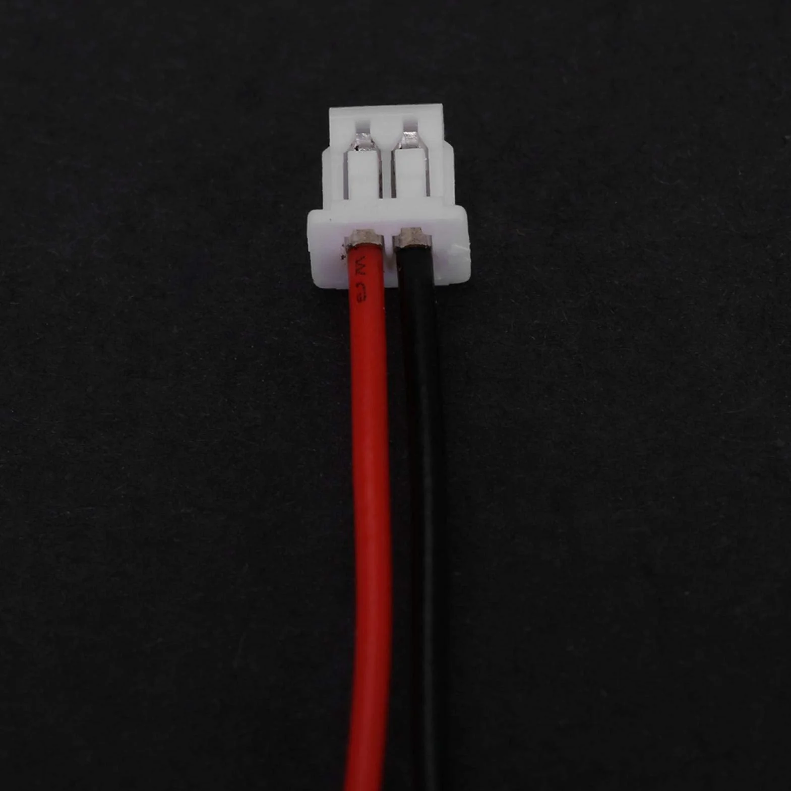 Tyenaza 1.25MM JST, 20PCS Connettore Maschio e Femmina a 2 pin/3 pin Connettore JST in PVC con Cavi di Fili Neri Rossi Connettori ad Angolo JST(3Pin)
