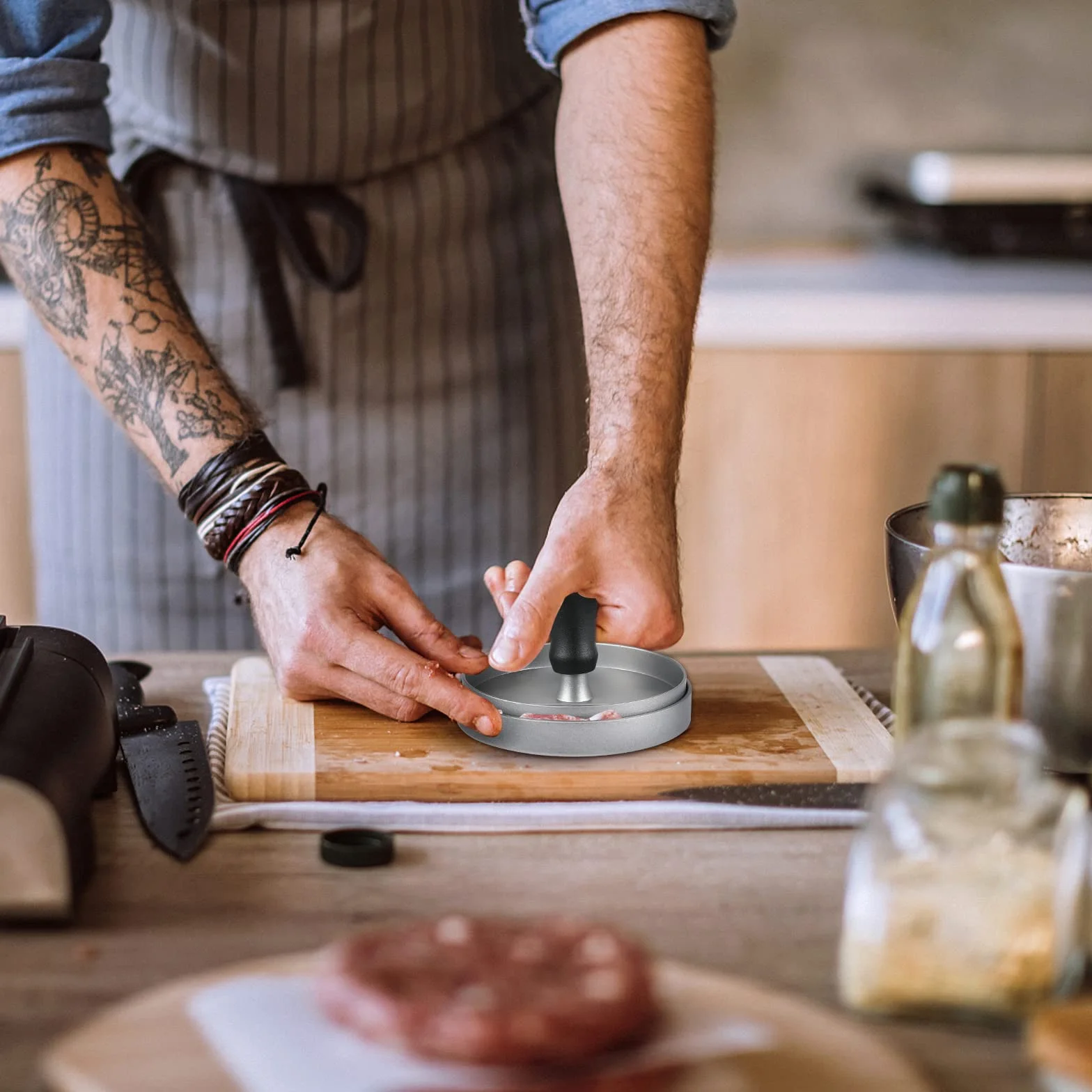 Burger Press e 100 carta oleata antiaderente per carne Patty Hamburger Maker per preparare hamburger tascabili ripieni da un quarto di libbra o grandi 1/3 di libbra, alluminio per barbecue