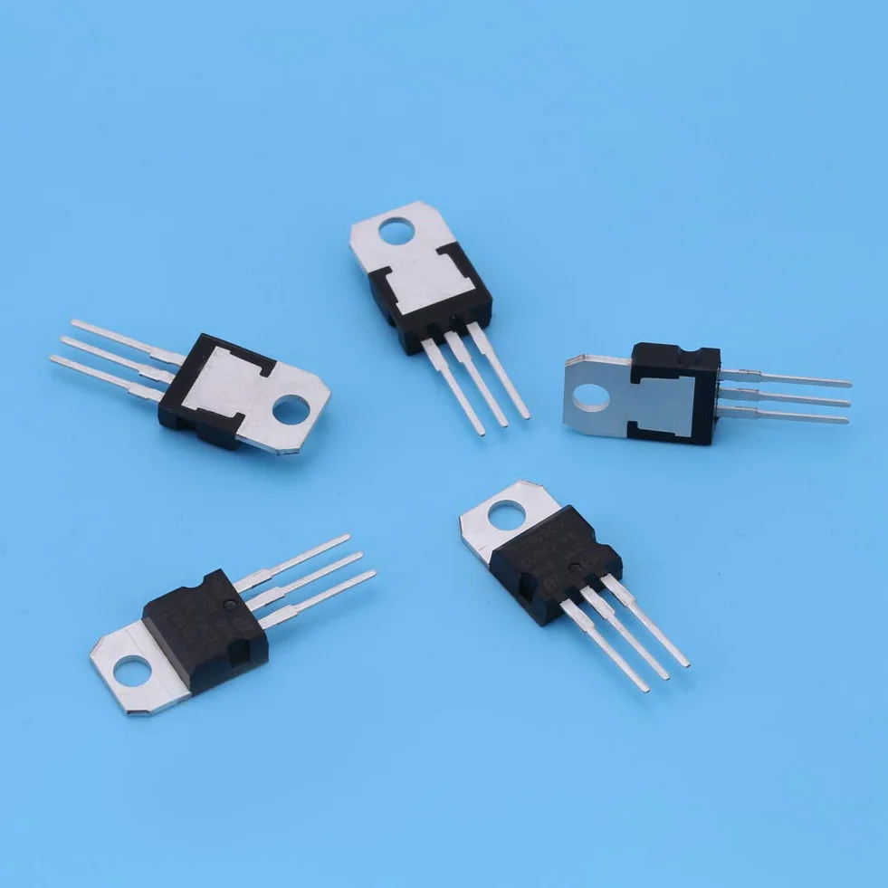 Jectse 40pcs Transistor Assortment Kit, Transistor di amplificazione a Banda Larga di Segnale, 8 Tipi JFET 7805 7809 7812 7815 7905 7912 7915 LM317 Transistor