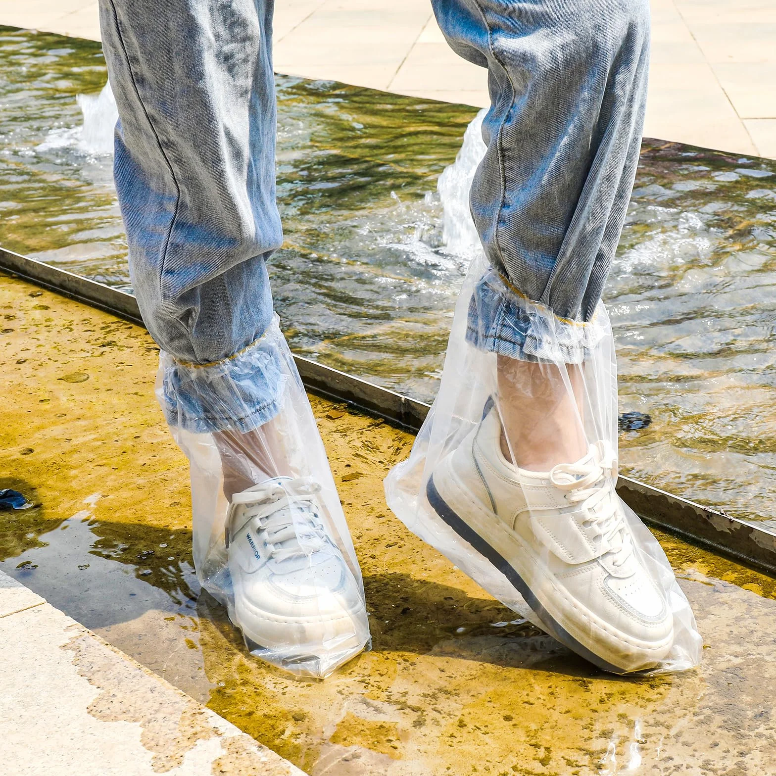 Coperture Impermeabili per Scarpe da Pioggia con Elastico, Copriscarpe Trasparenti Antiscivolo per Uomini e Donne