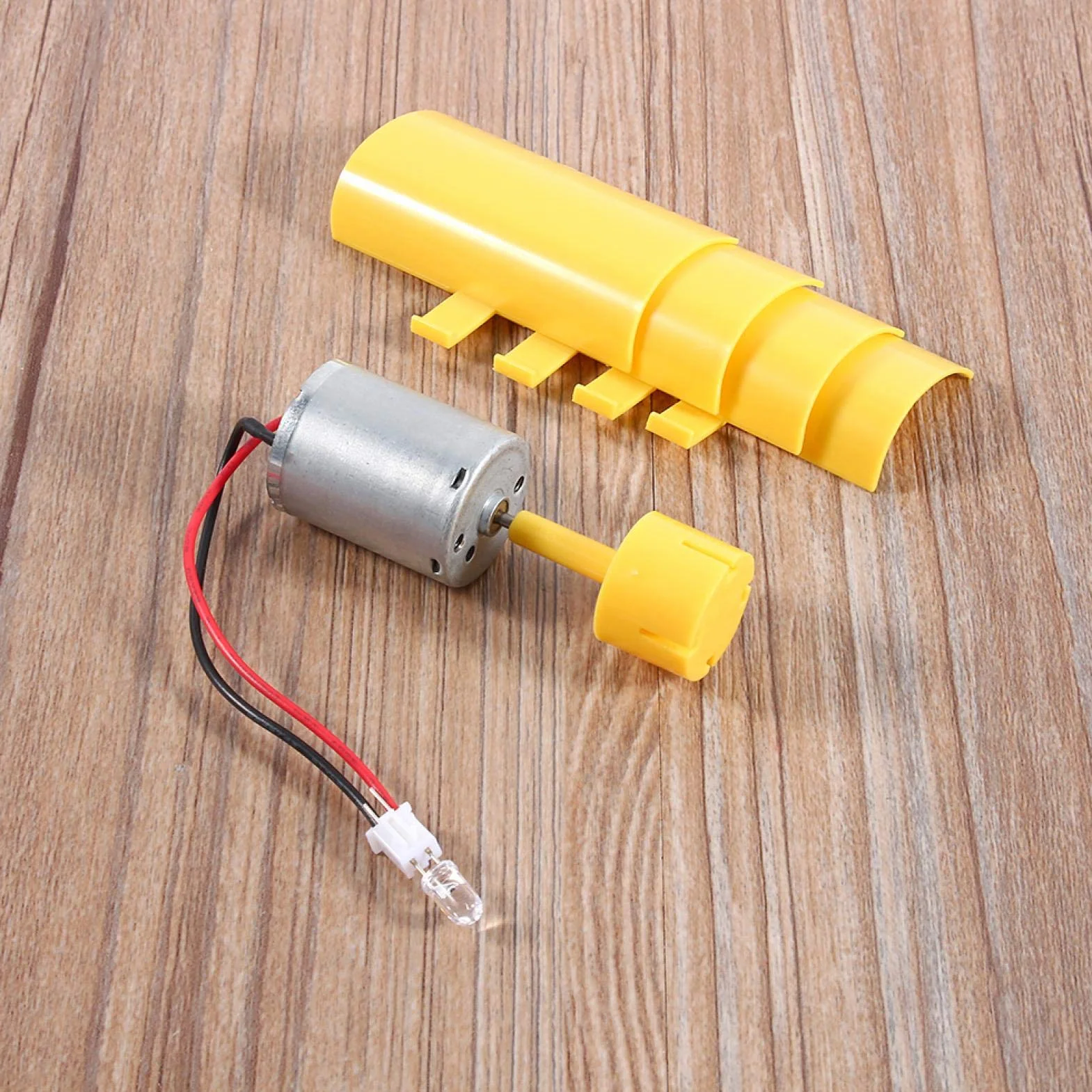 Kit fai-da-te Generatore eolico verticale Piccolo motore Pale eoliche Generatore Turbine Lame Breeze Generatore di elettricità