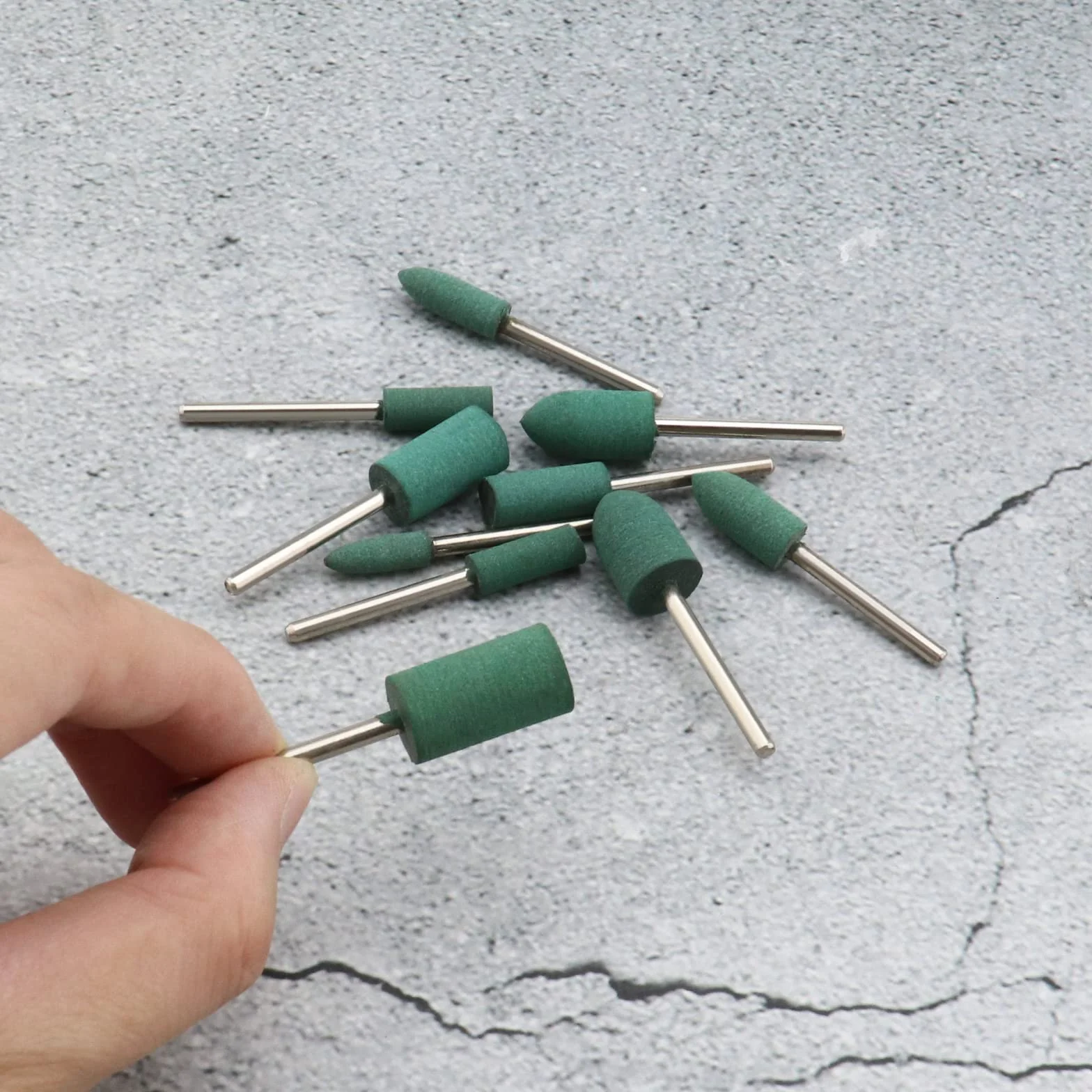 Create idea 30pcs Gomma Lucidatura Bit Cono Cilindro Forma Lucidatura Burrs Gioielli Ruota 3mm Mandrino 4mm 6mm 8mm 10mm 12mm Testa per Strumento Rotativo Trapano Elettrico Smerigliatrice
