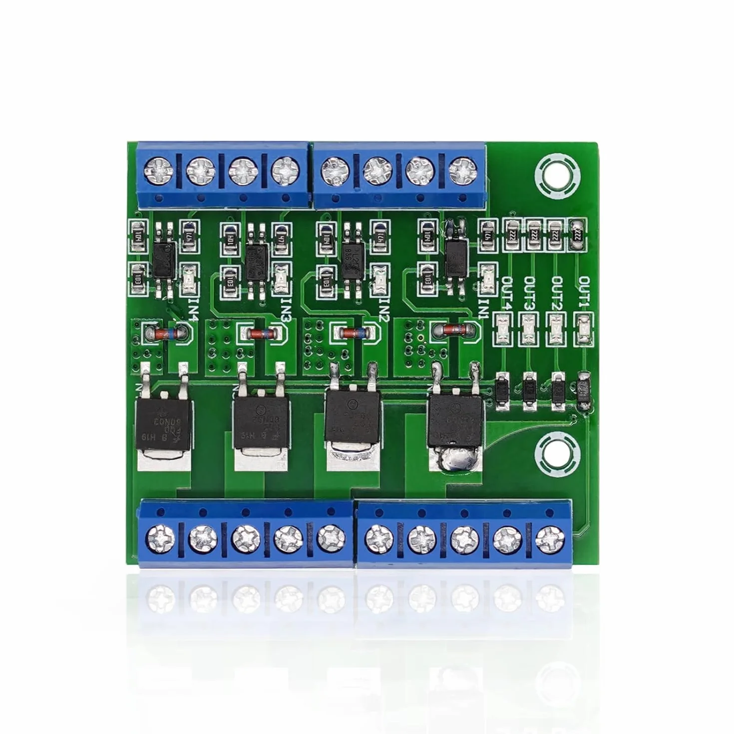 Modulo Amplificatore PWM MOSFET 4 Canali con Fotoaccoppiatore PC817 Ingresso 3-20V Uscita 3,7-27V 10A per PLC