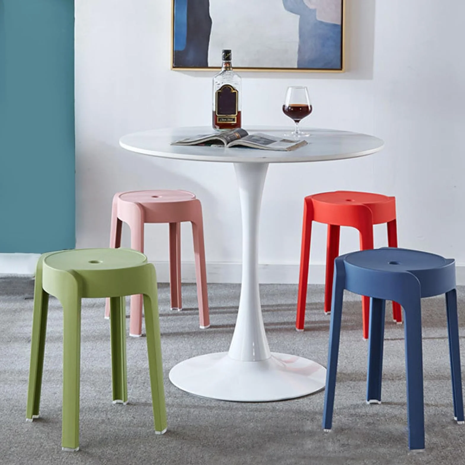 Set di 6 sgabelli colorati impilabili in plastica, sgabelli rotondi portatili e leggeri, per uso interno ed esterno, sedie senza schienale flessibili per casa, scuola, aula