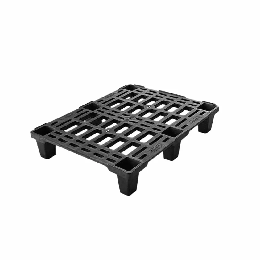 Bancale Pallet 80x60x14 cm Peso 2,3 Kg Mezzo 1/2 Bancale Pedana Plastica Molto Resistente Nero Ideale Spedizioni con Bordo Perimetrale Portata Statica 600 kg Portata Dinamica 250 Kg Made in Italy