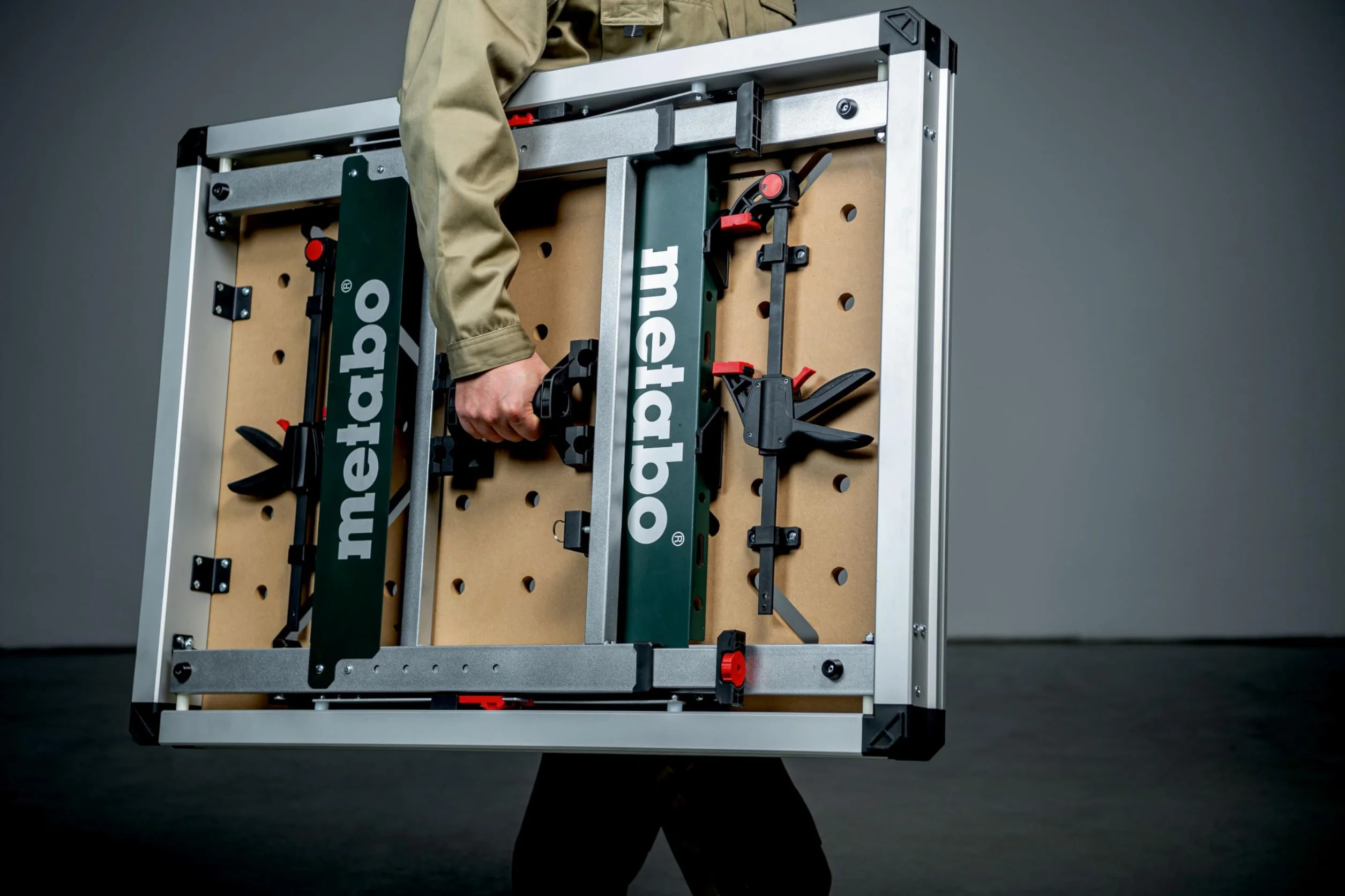 Metabo Tavolo multifunzione MWB 100, banco da lavoro mobile, tavolo da lavoro, banco da lavoro con gambe regolabili in altezza 626991000