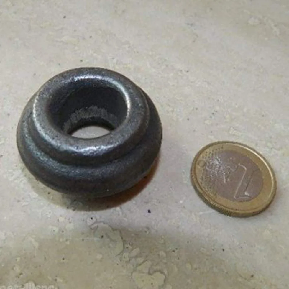 Ciambella borchia in ferro battuto H. 22 x L. 40 mm foro Ø 14,5 mm Set 2 pezzi Made in Italy