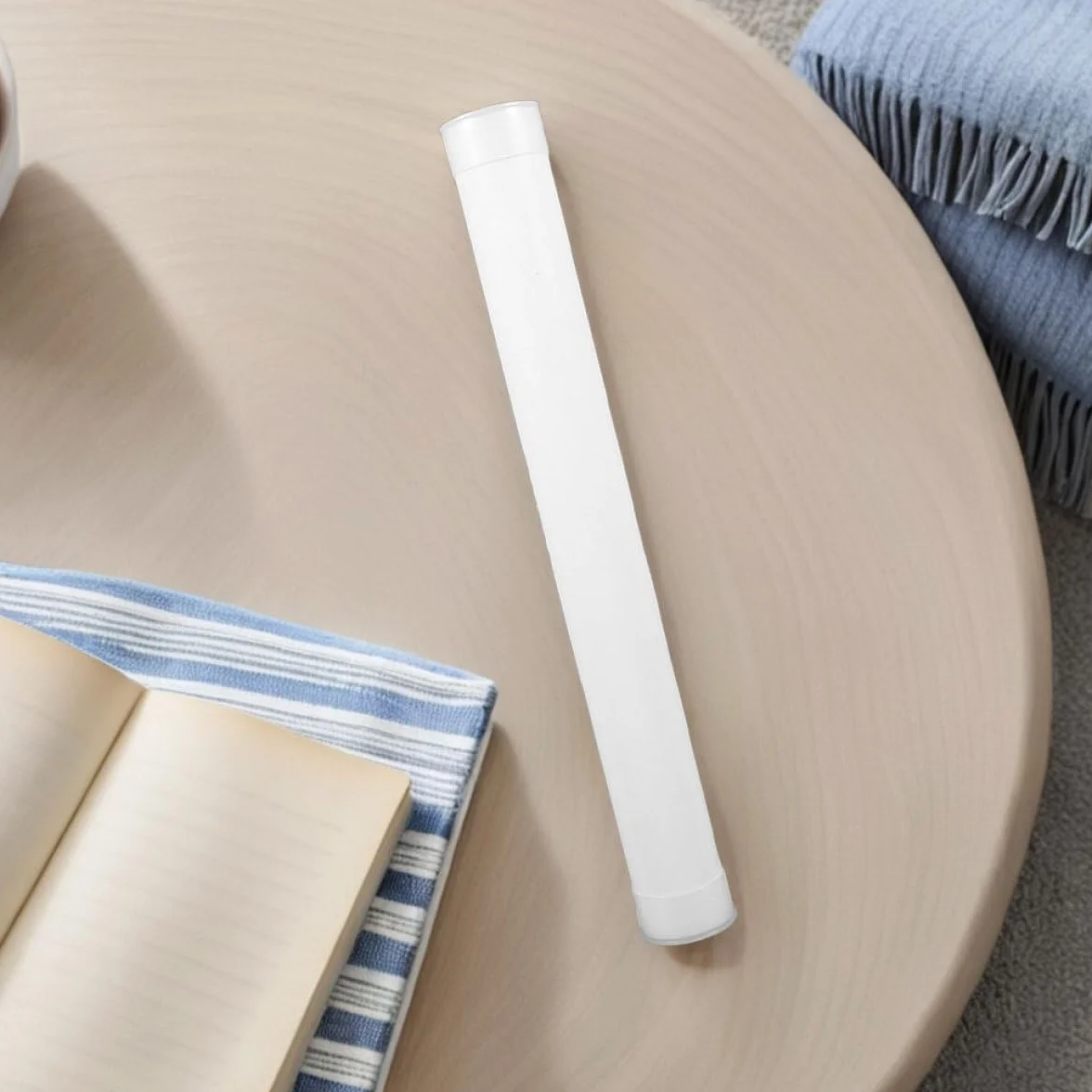 Zestaw 4 Tubi di Stoccaggio Rotondi in Plastica PE 31 cm Lunghezza 5 cm Diametro con Coperchio