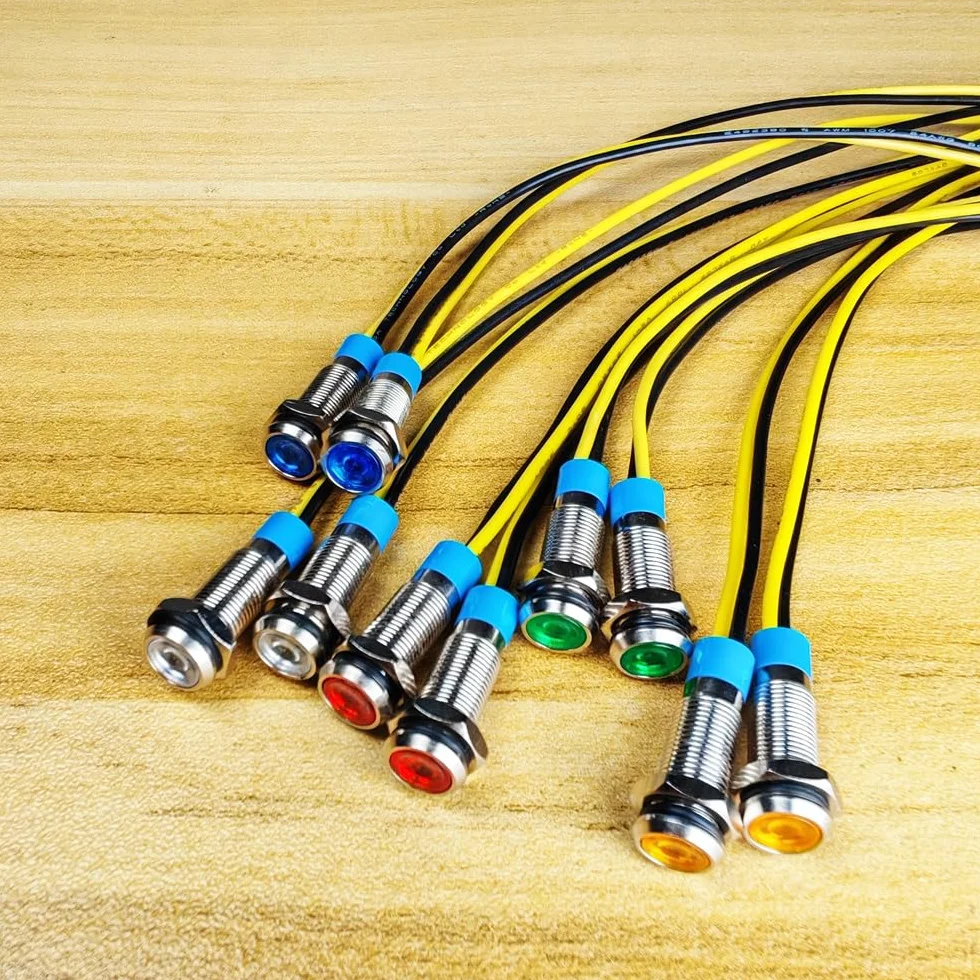 Gebildet 10Pcs 6mm 230VAC LED Indicatore Luminoso in Metallo Lampada di Segnalazione Impermeabile (Verde Arancia Rosso Blu Bianco 10Pcs)