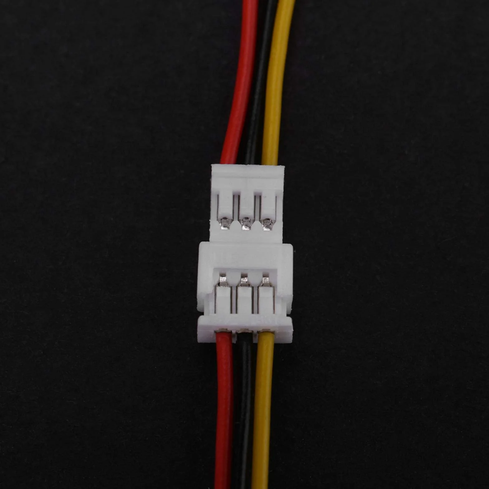 Tyenaza 1.25MM JST, 20PCS Connettore Maschio e Femmina a 2 pin/3 pin Connettore JST in PVC con Cavi di Fili Neri Rossi Connettori ad Angolo JST(3Pin)
