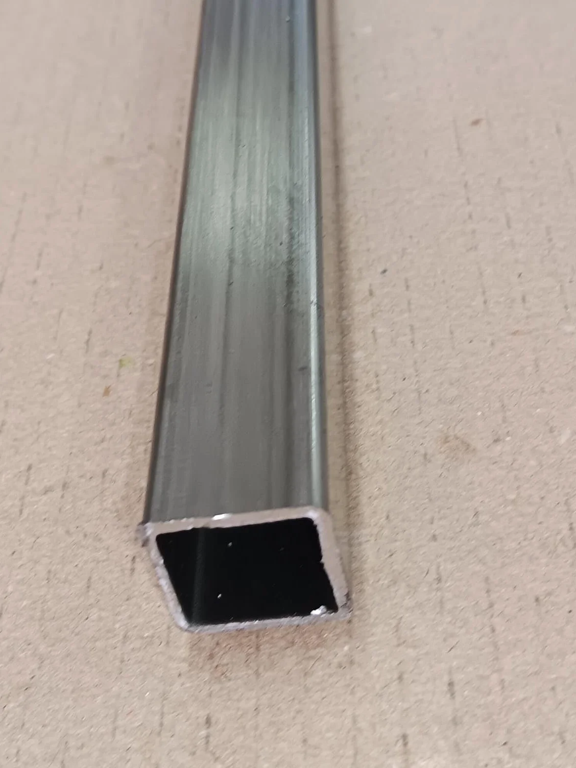 Tubolare Quadrato Acciaio Inox Aisi 304 1 Metro 30x30x1.5x1000 mm