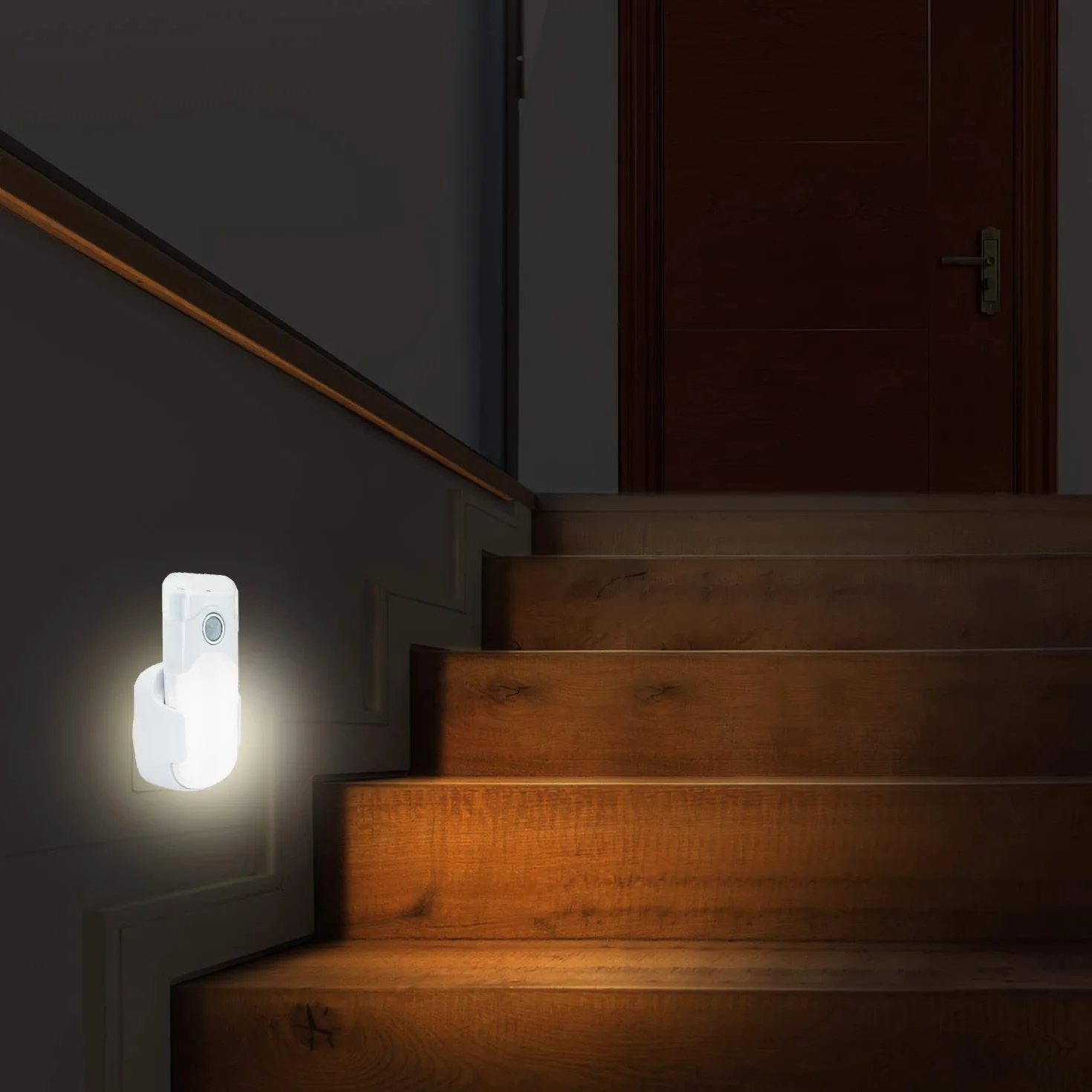VELAMP R720 NIGHT GUARD Torcia d'Emergenza 3-in-1 Luce di Cortesia Anti-Blackout Portatile