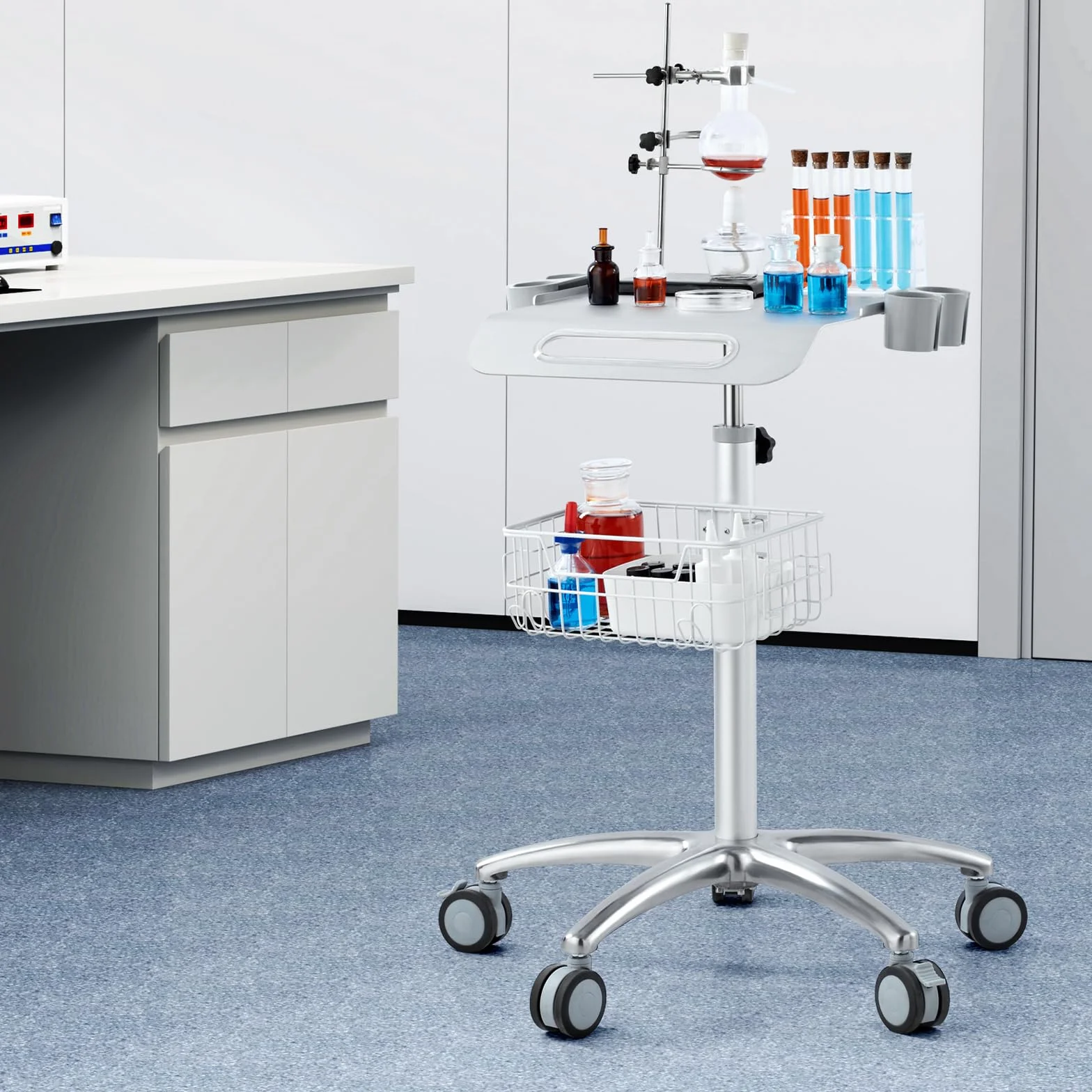 VEVOR Carrello medico regolabile in altezza 26,77"-42,91" con rotelle per laboratorio clinica