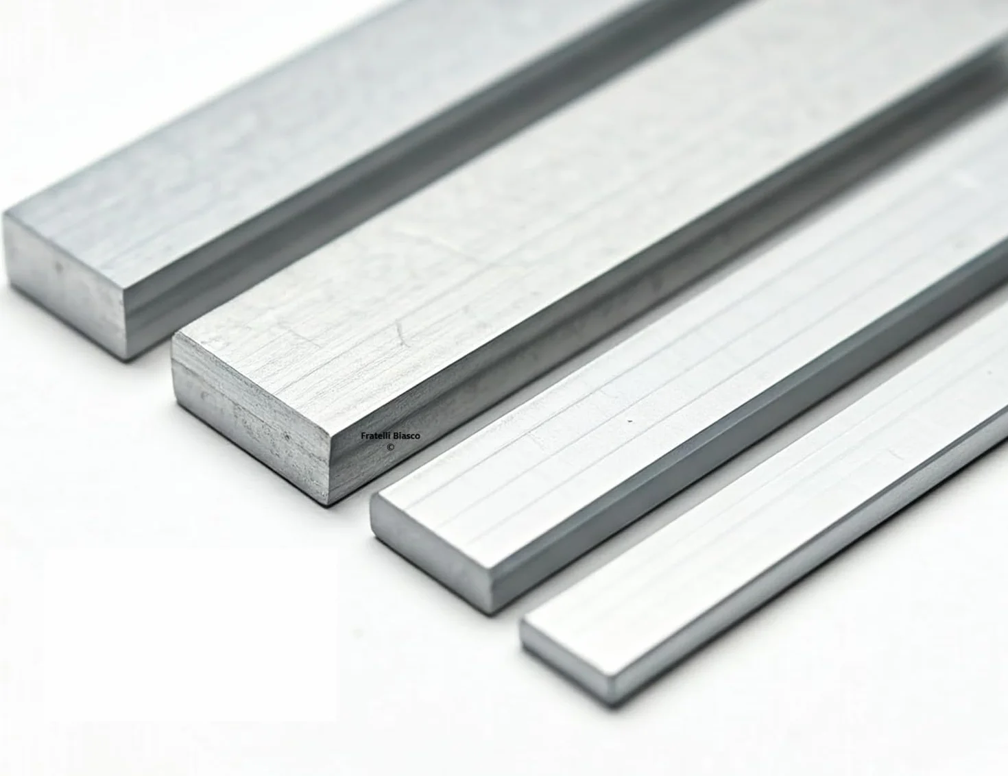 Barra piatta in ALLUMINIO 6082 anticorodal, varie sezioni e lunghezze (20x10x1000mm)