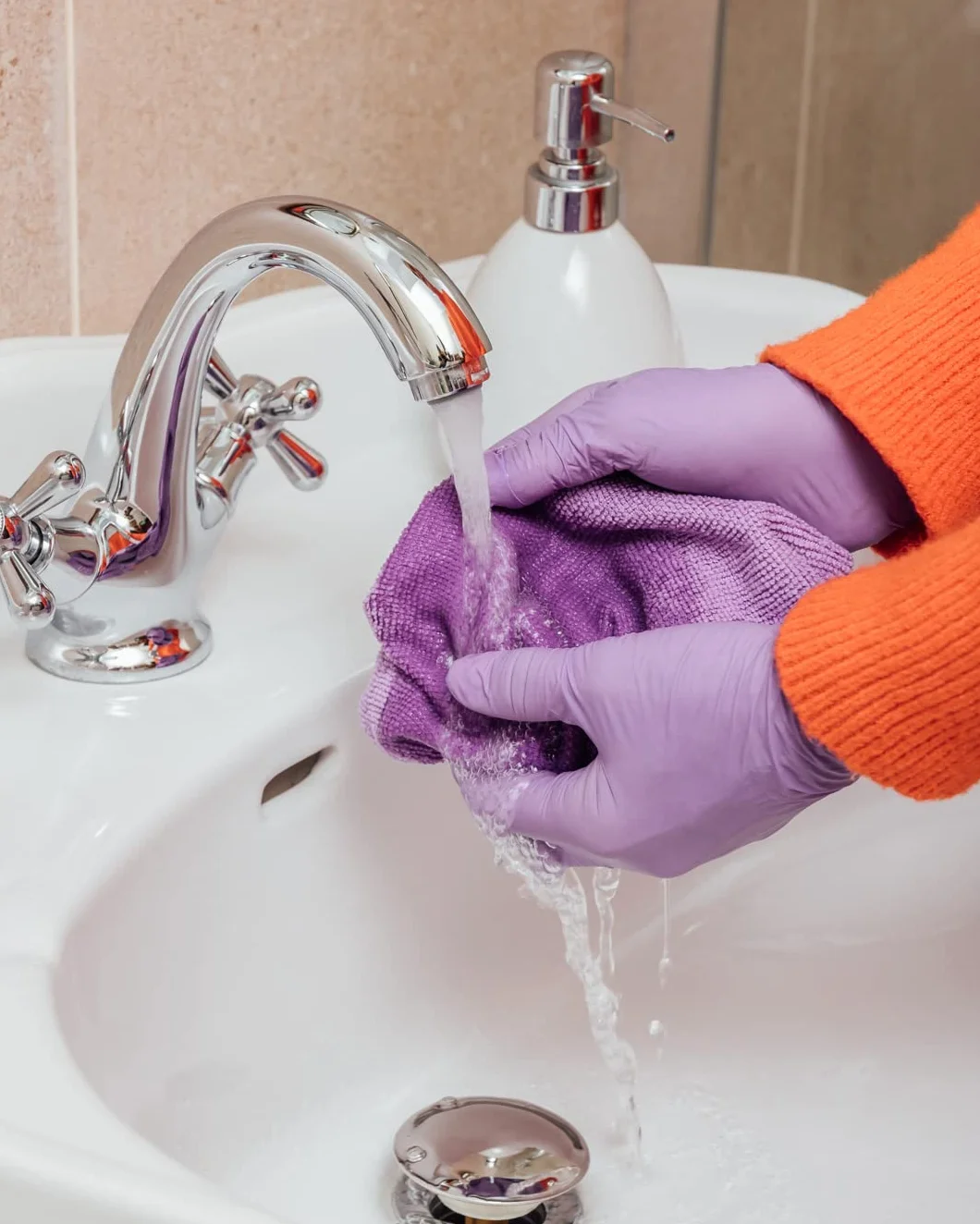 Bayeco Guanti nitrile monouso viola ambidestro senza polvere lattice dita testurizzate presa Confezione dispenser 20 pezzi Taglia XL