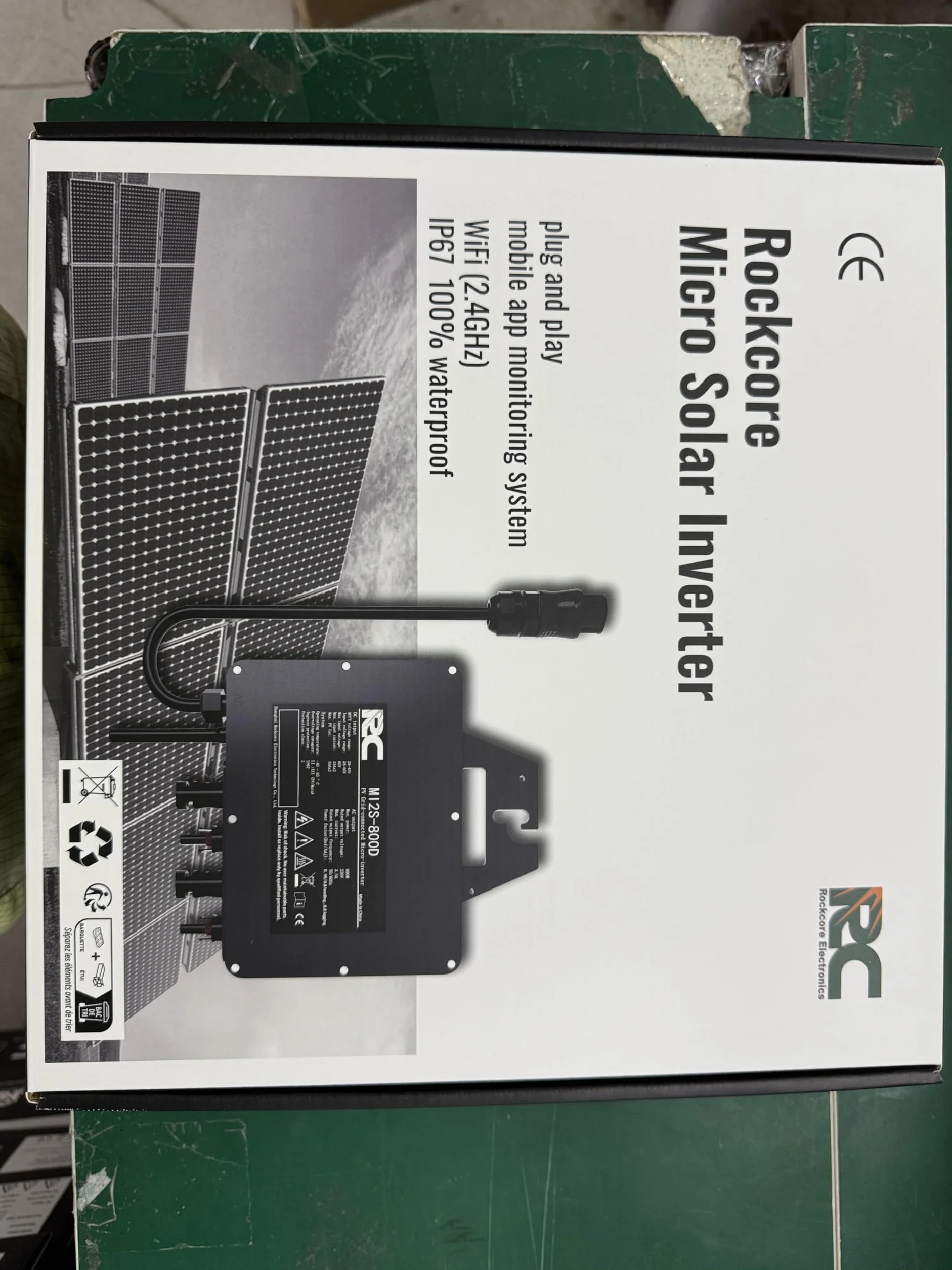 RC Micro-inverter, aggiornato a 800W, inverter solare intelligente, Controllo dell’app tramite Wi-Fi, adatto per impianti solari da balcone, efficienza MPPT 99,8%.