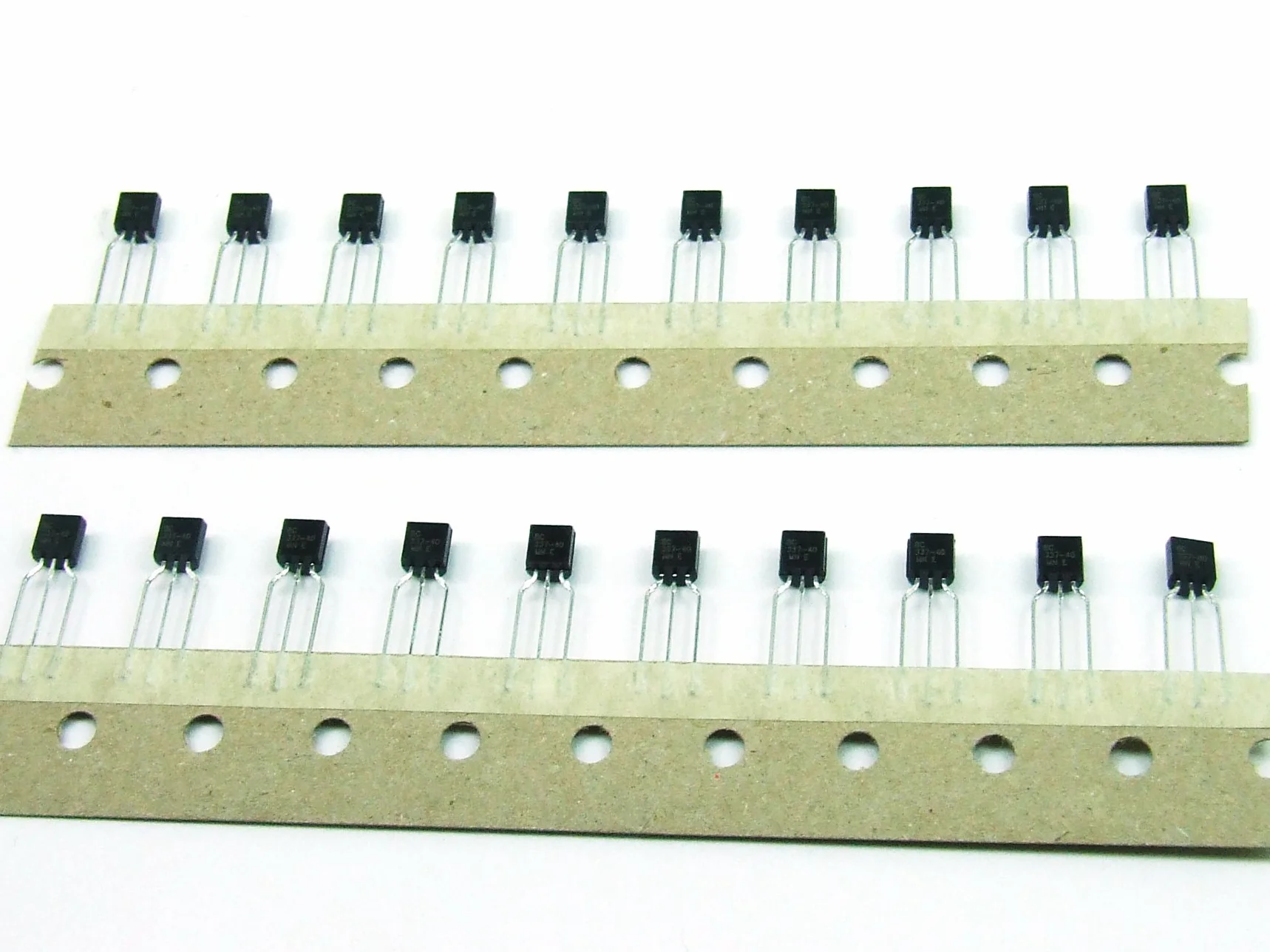 POPESQ BC337 Transistor NPN 20 sztuk