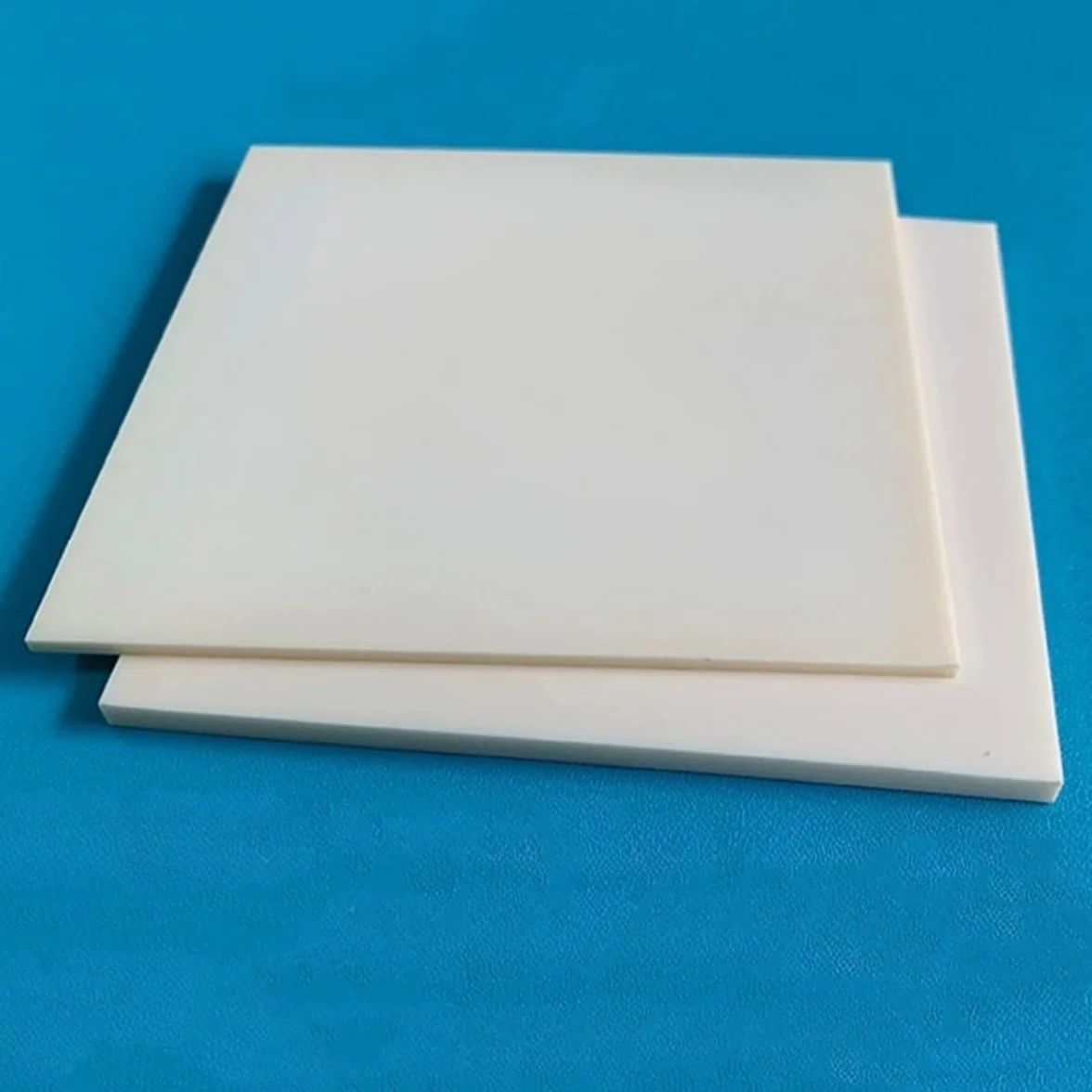 Lastra di ceramica di allumina 99% Piastra isolante alta temperatura 3mm x 120mm x 120mm