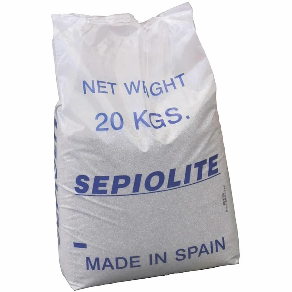 Sepiolite assorbente in granuli per lo sversamento universale, sacco da 20 Kg, capacità di assorbimento 16 Lt