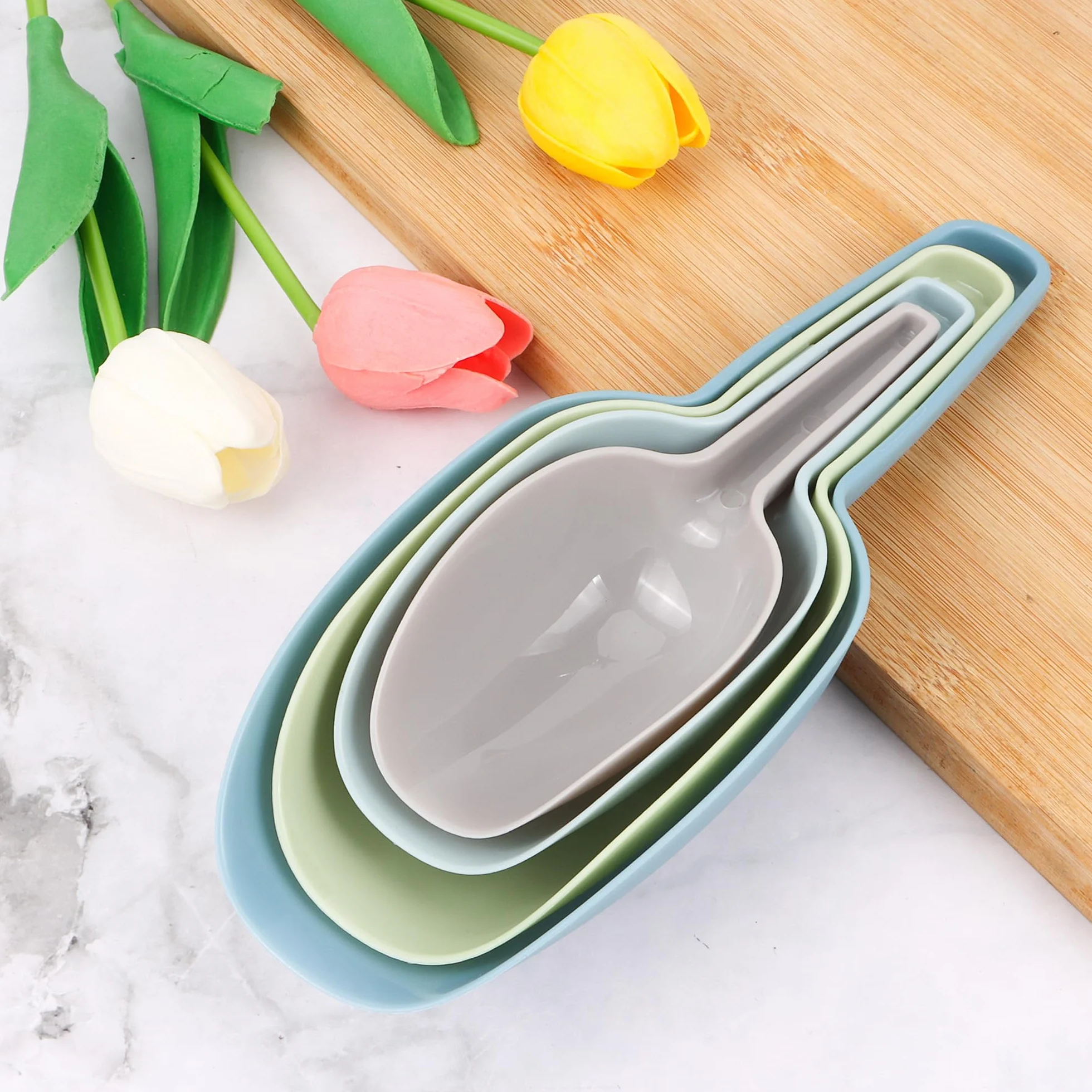 Set di 4 Ghiaccio Paletta Cucina Plastica, Paletta Cibo Cucchiaini Multiuso per Cucine, Bar, Buffet, Cereali, Farina, Grano, Noci, Spezie, Popcorn（50/100/150/250 ml）