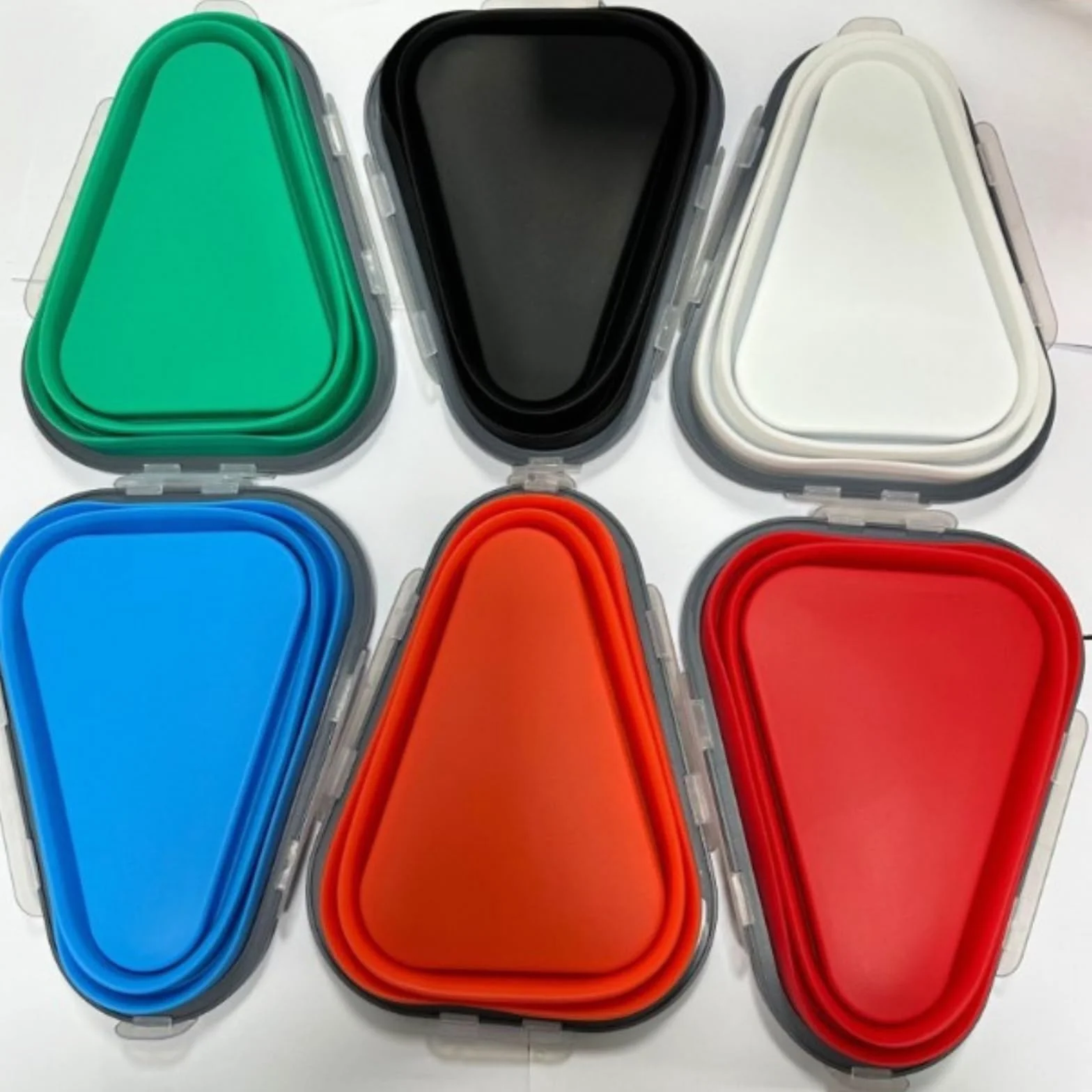 Pizzabox in silicone riutilizzabile pieghevole triangolare 25,2 cm x 19,2 cm x 10 cm