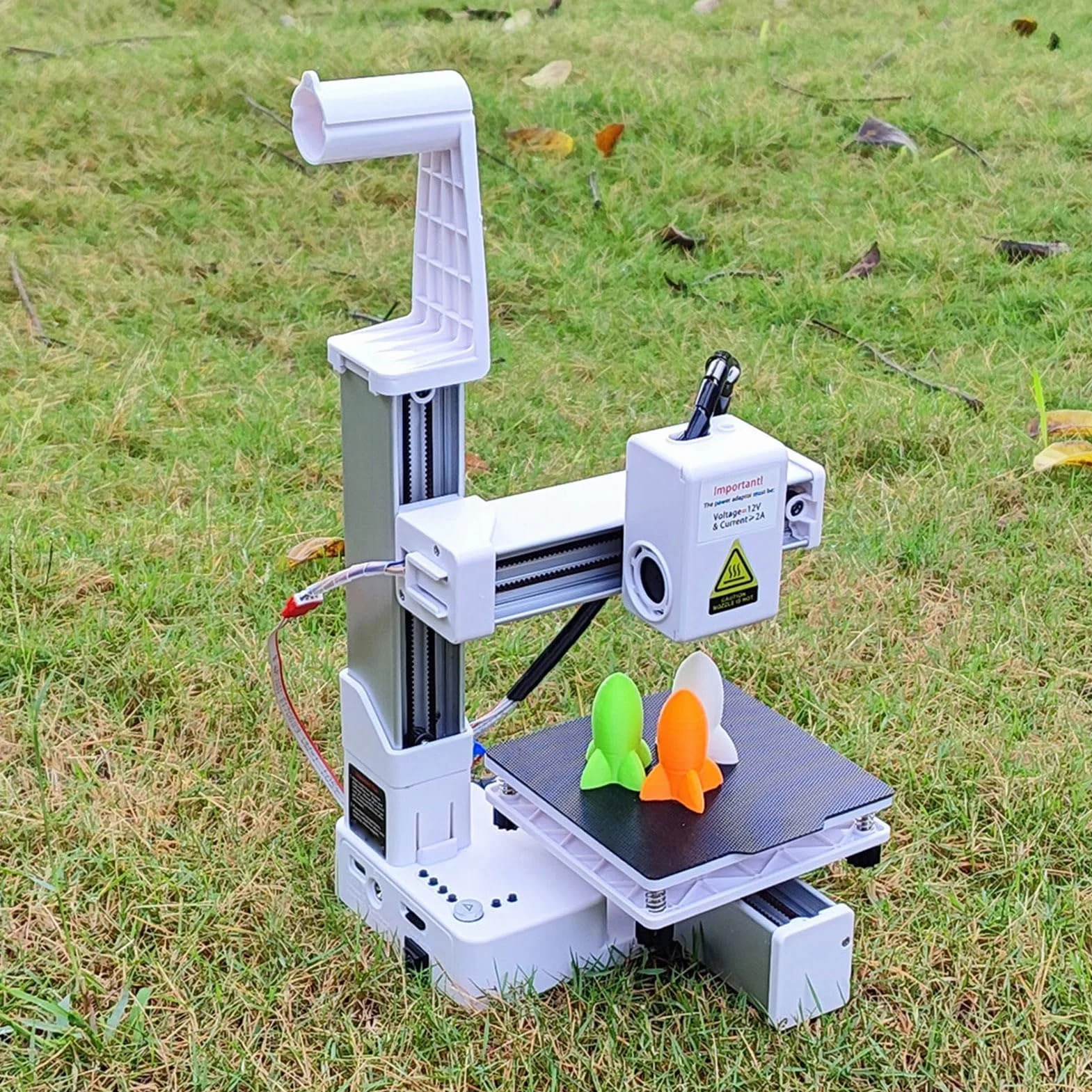 Mini Stampante 3D, Stampanti 3D per Principianti, Dimensioni di Stampa 4x4x4, Supporto TPU PLA da 1,75 Mm, Piccola Macchina da Stampa 3D con Piattaforma (Spina europea)