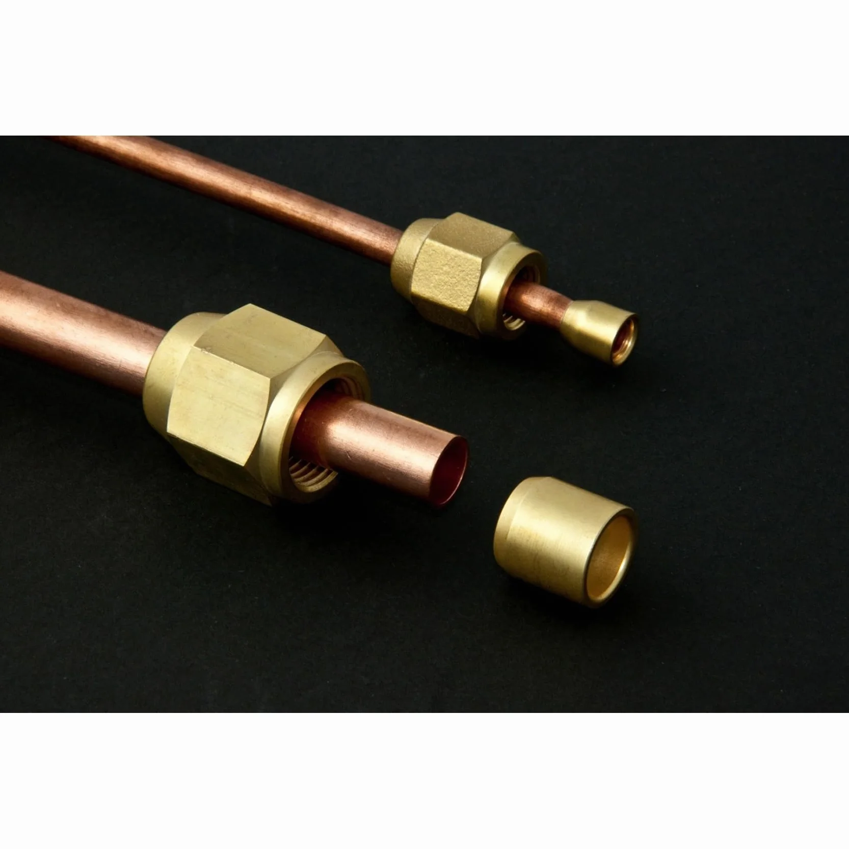 3S SuperSamaStore Raccordo Autocartellante 1/4", Giunto Metallico Senza Cartella per Impianti di Refrigerazione e Condizionamento, Compatibile Raccordi 45°, Pressione 140 bar, 1 Pezzo