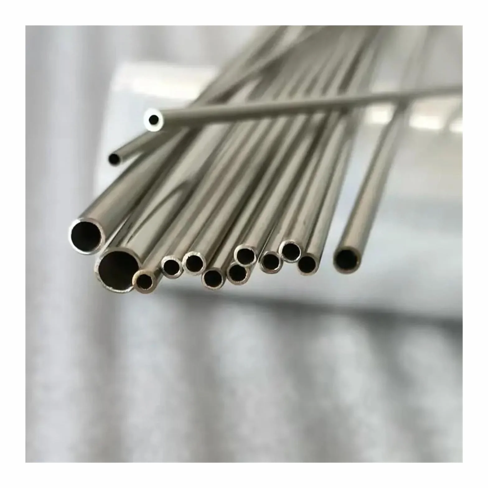 Microtubulo for tubo capillare in acciaio inossidabile 316, diametro esterno 2,1-6 mm, diametro interno 1-5 mm(OD6 ID5mm)