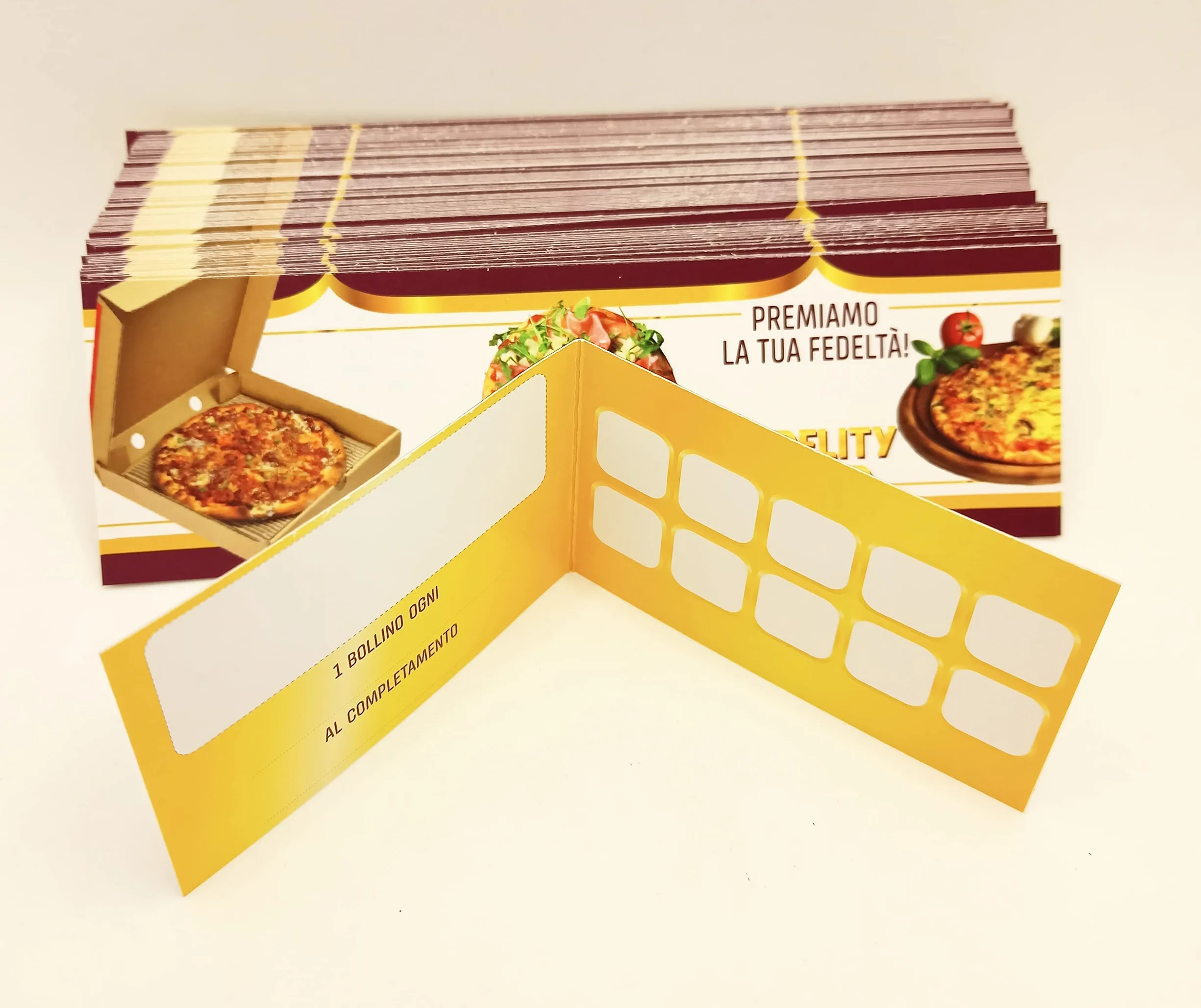 GHIBLI Tessere Fedeltà per Pizzeria con 10 Caselle da Timbrare - Fidelity Card Pizza Omaggio - Carte Punti per Fidelizzare la Clientela - Ogni 10 Pizze Una Pizza Gratis per i Clienti Fedeli (50)