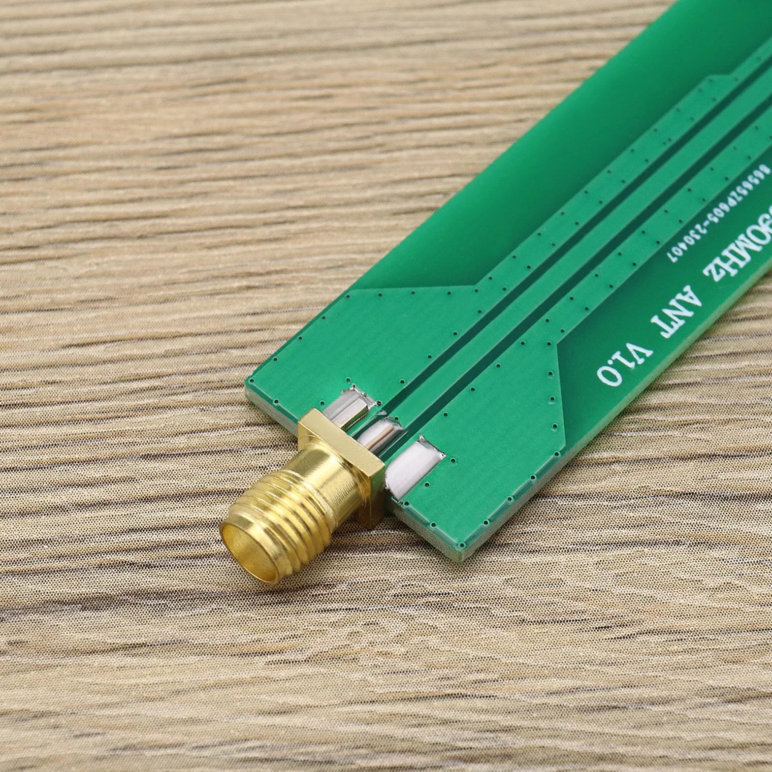 ECSiNG Antenna A Dipolo ADS-B 1090MHz SMA Filettatura Esterna Interfaccia Femmina 20x180mm